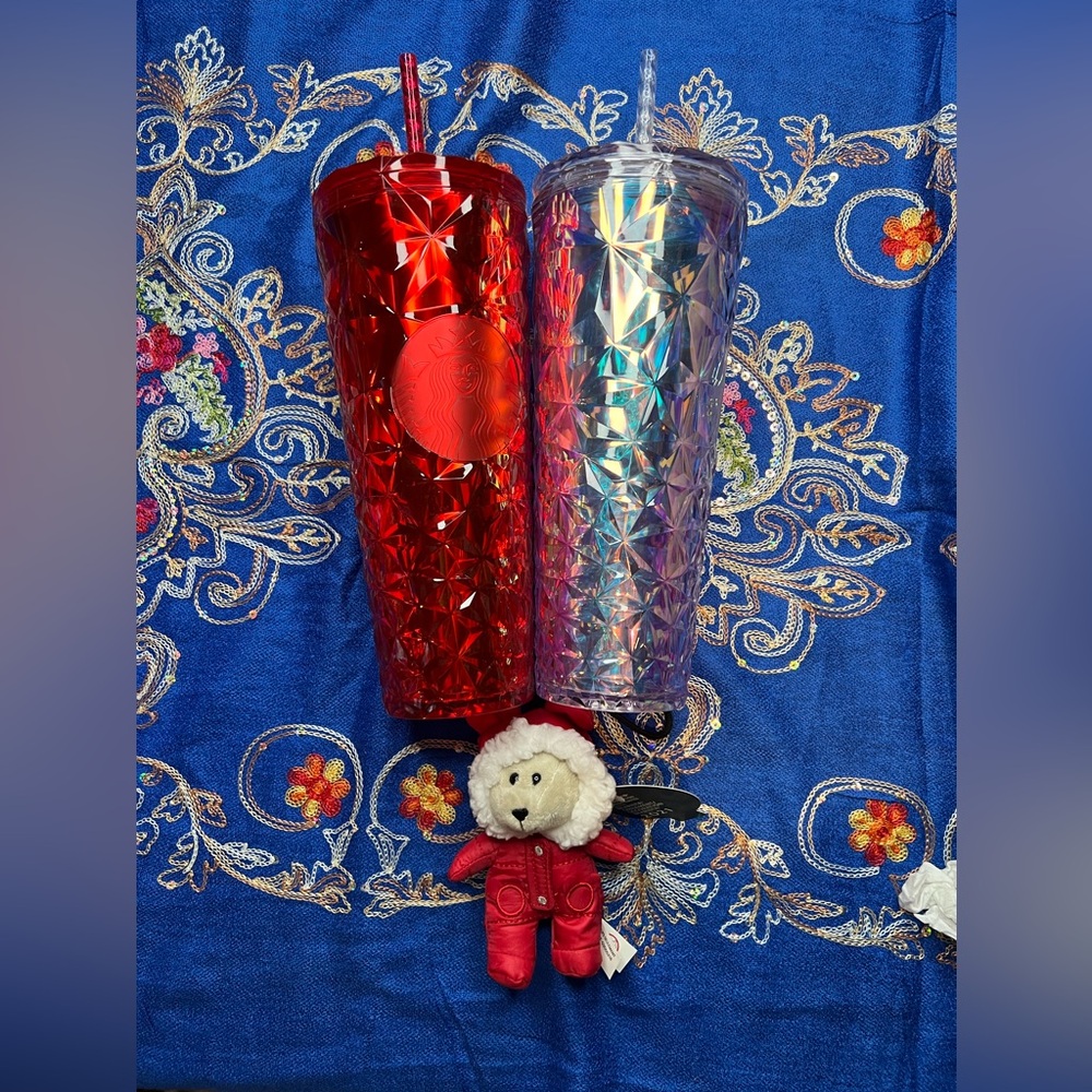 Christmas inspired Starbucks bundle with bearista